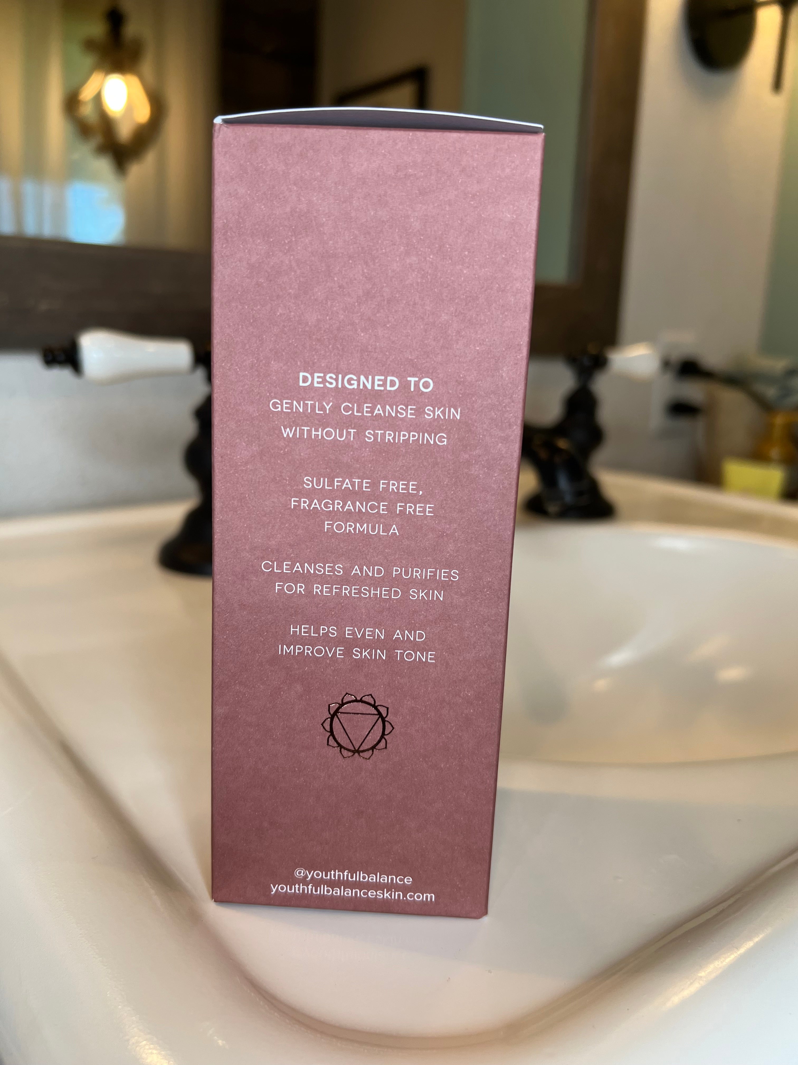 Gentle Niacinamide Cleanser (Formerly Daily Cleanser)