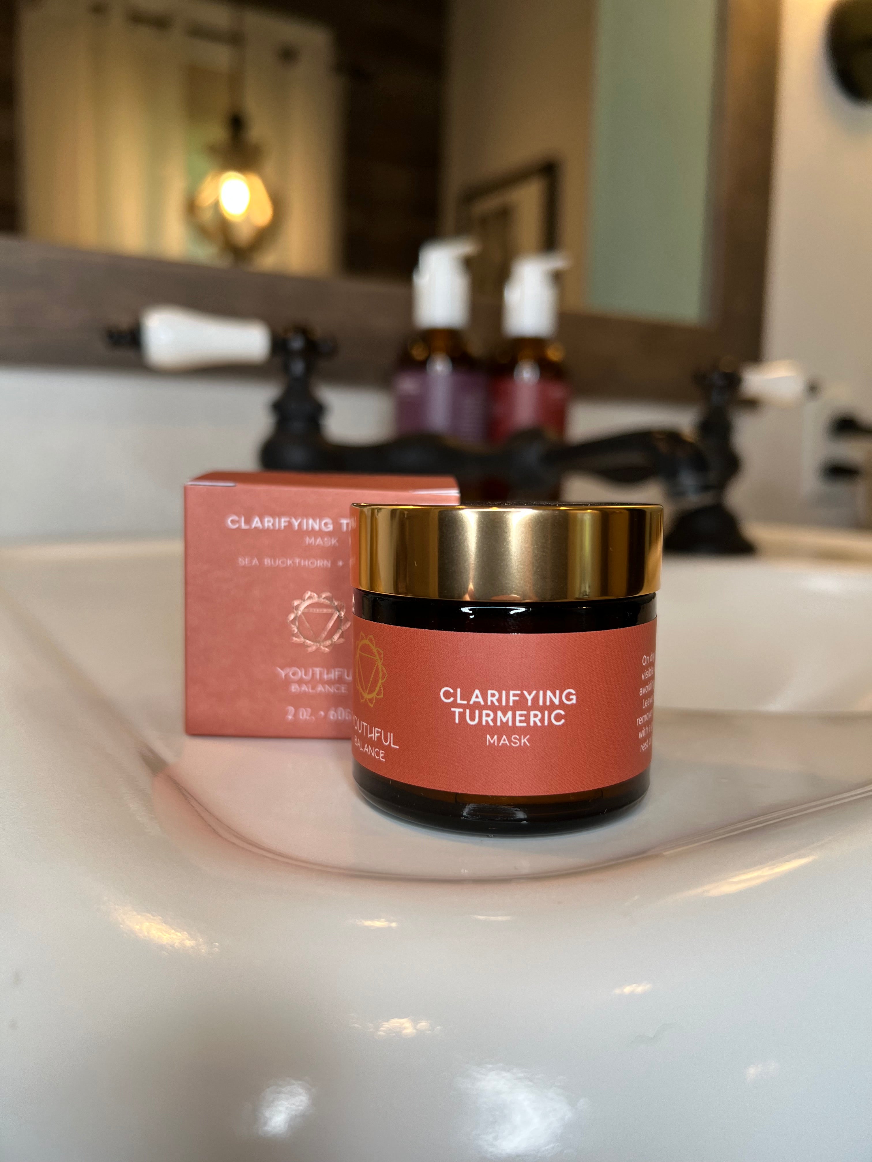 Clarifying Turmeric Mask